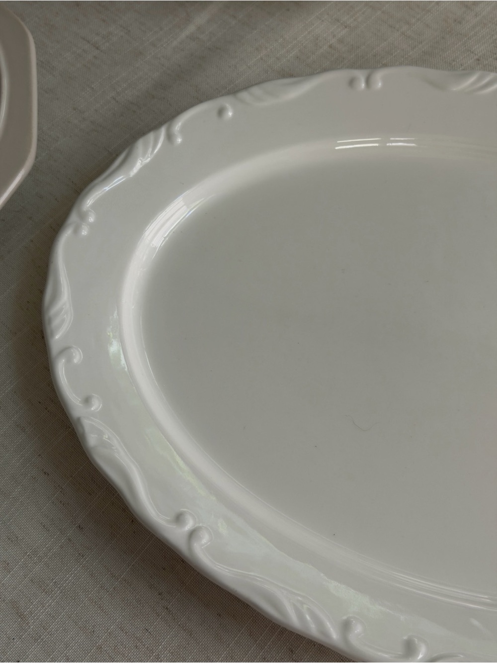 Vintage Gibson Grand Nobility 14” Platter